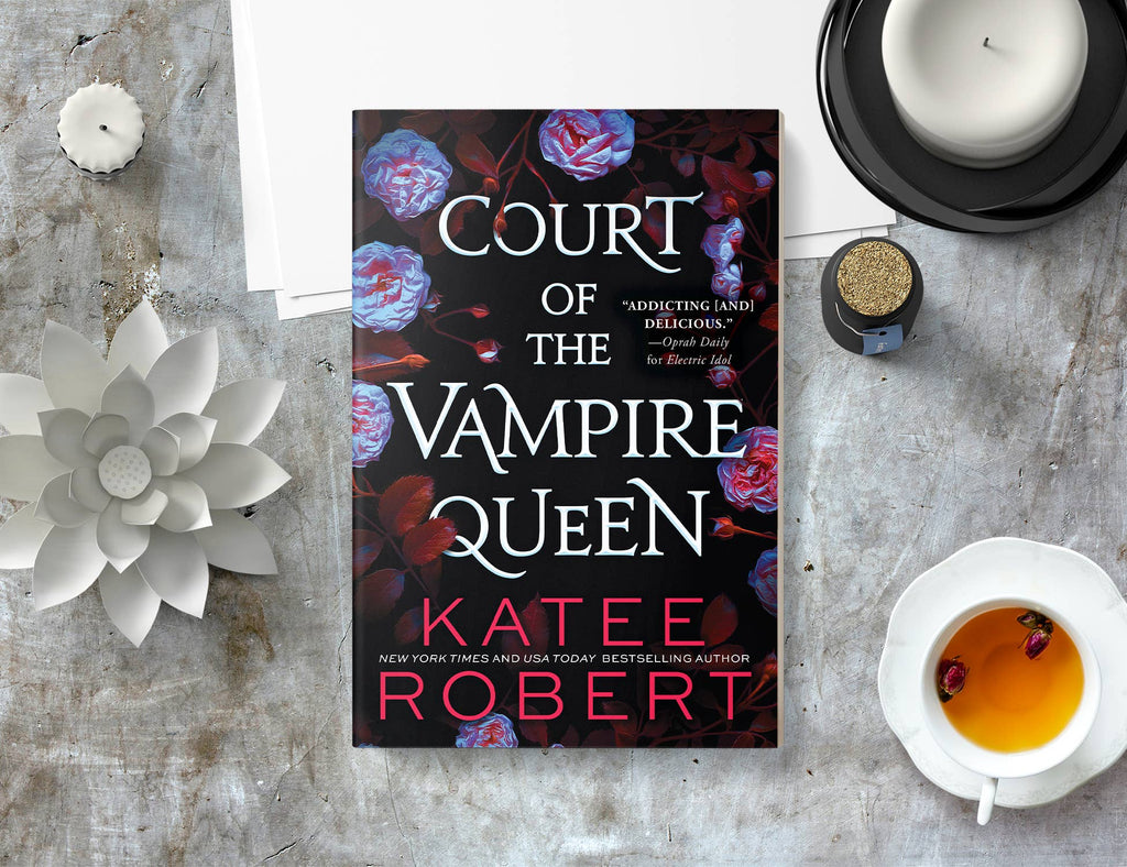 Court of the Vampire Queen - Katee Robert