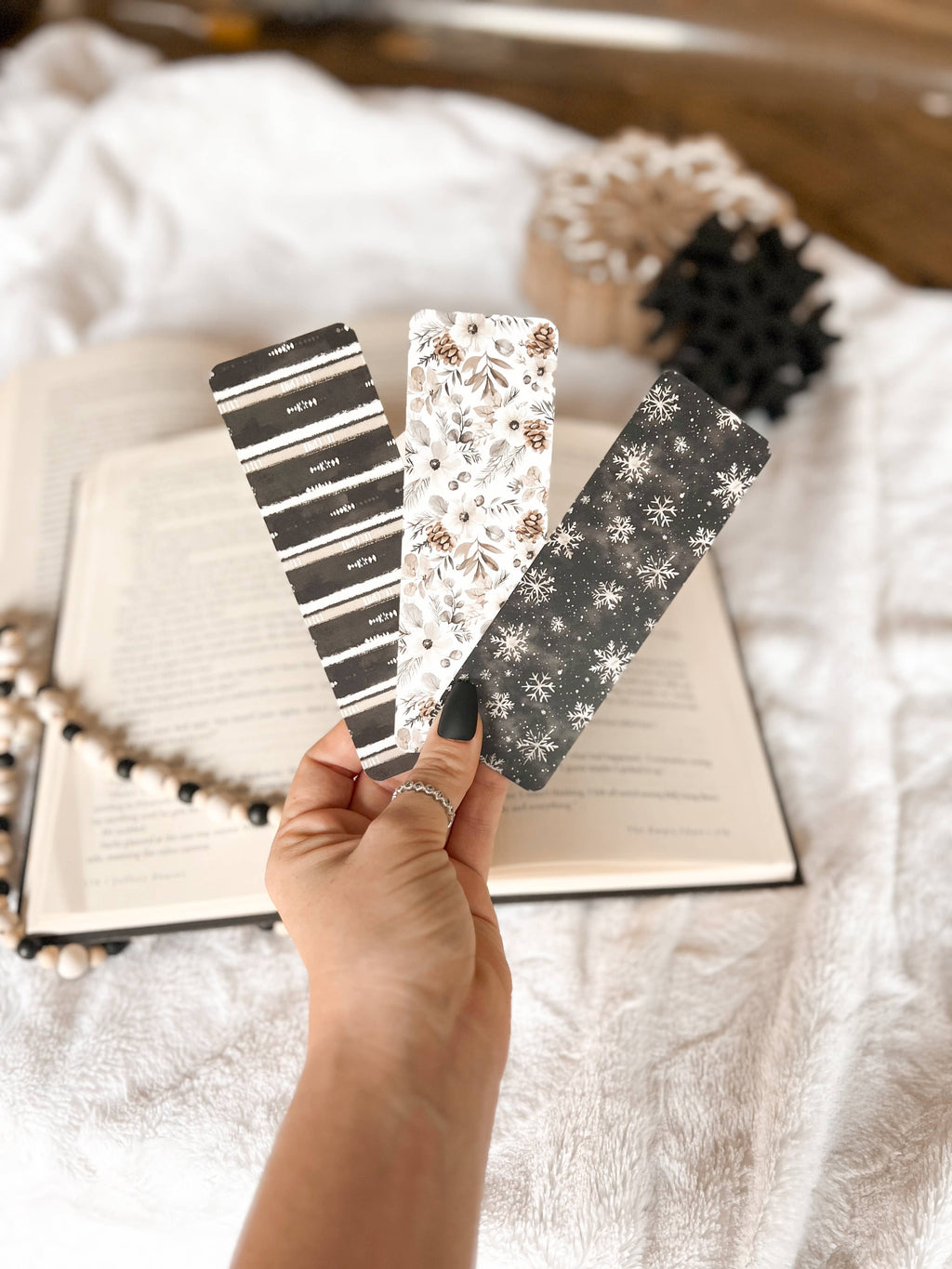 Dark Winter Bookmark Set, Neutral Winter