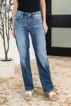Judy Blue High Rise 90's Straight Leg Jeans