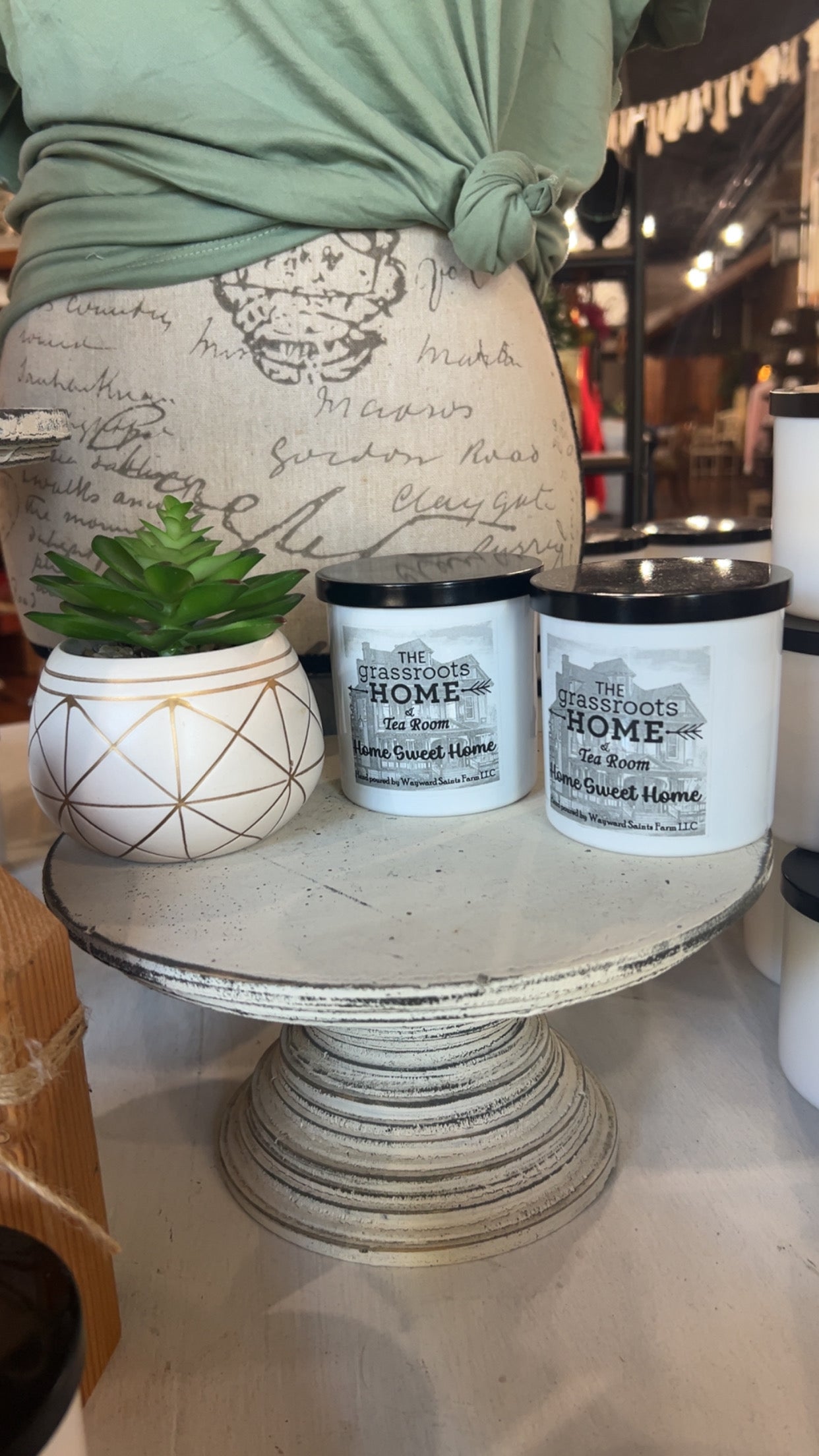 Grassroots 8oz Candle
